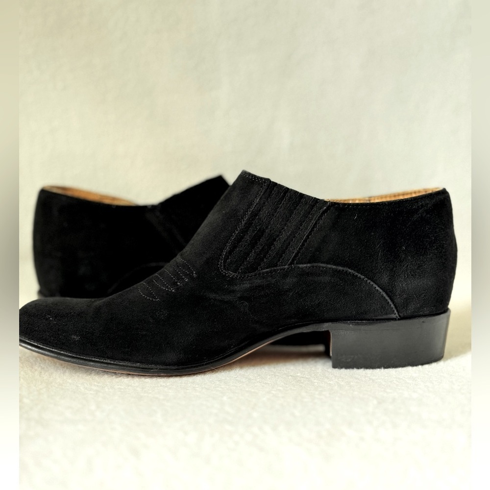 Chamula Western Women’s Size 24 (Size7)Black Suede Botties.
